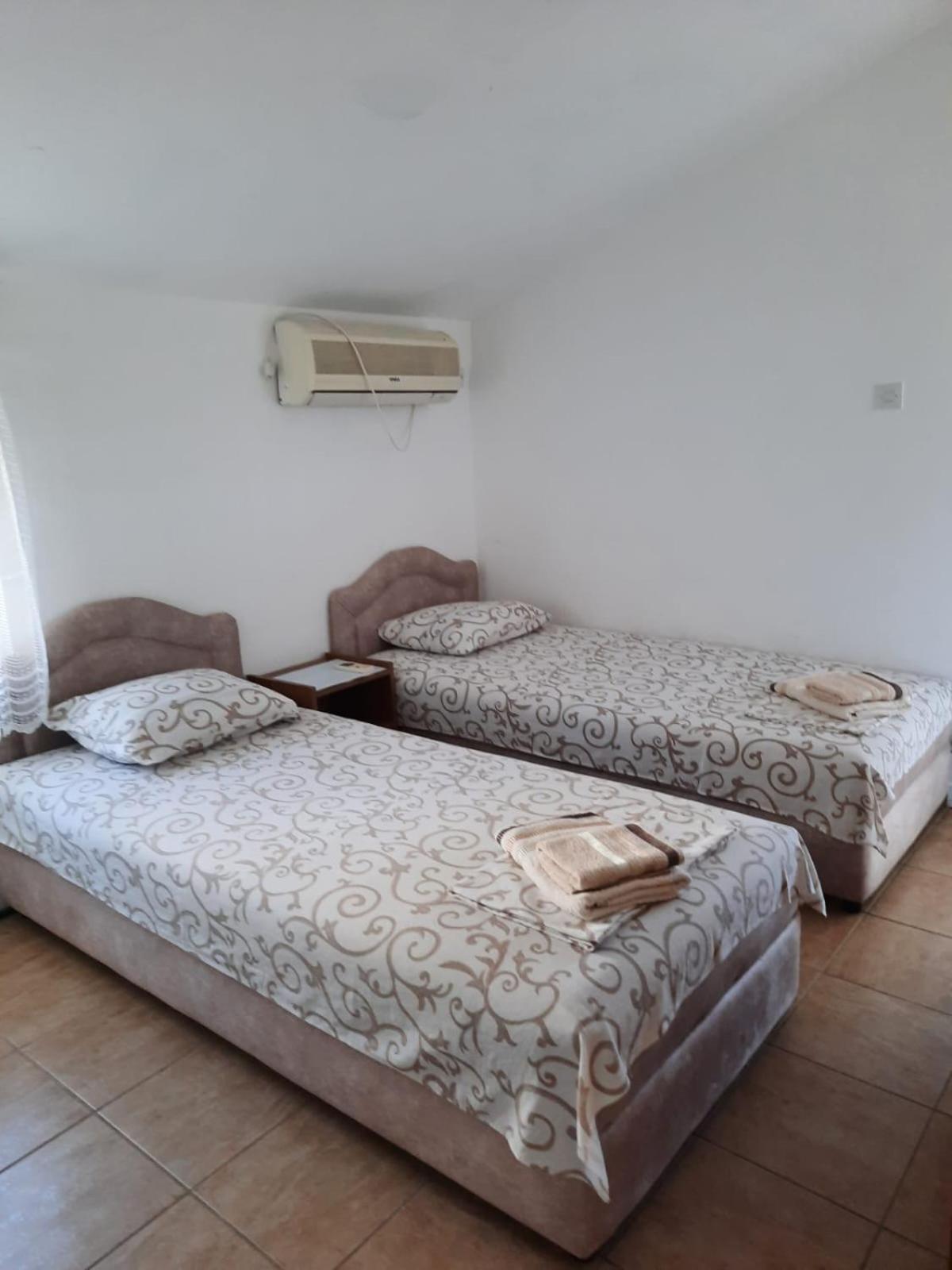 אולסינץ' Apartmani Pulic מראה חיצוני תמונה